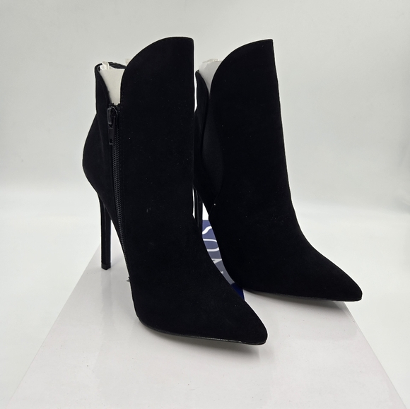 New VENUS Black Heeled Boots with Stiletto Heel - Picture 1 of 8
